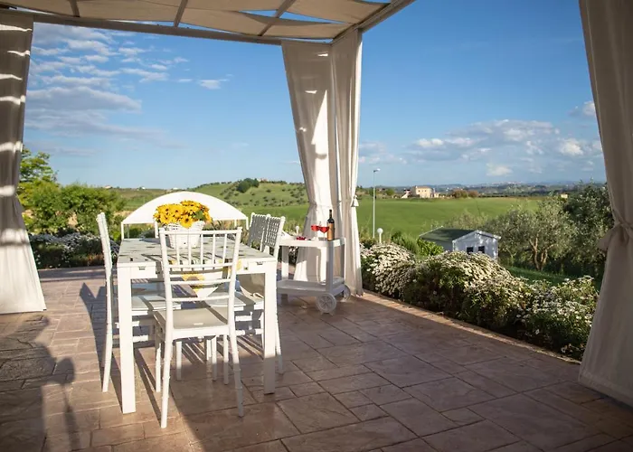 Vakantiehuis Tre Laghi With Pool,views Città Sant'Angelo