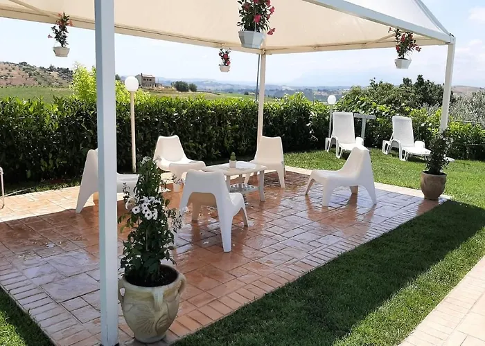 Vakantiehuis Tre Laghi With Pool,views Città Sant'Angelo